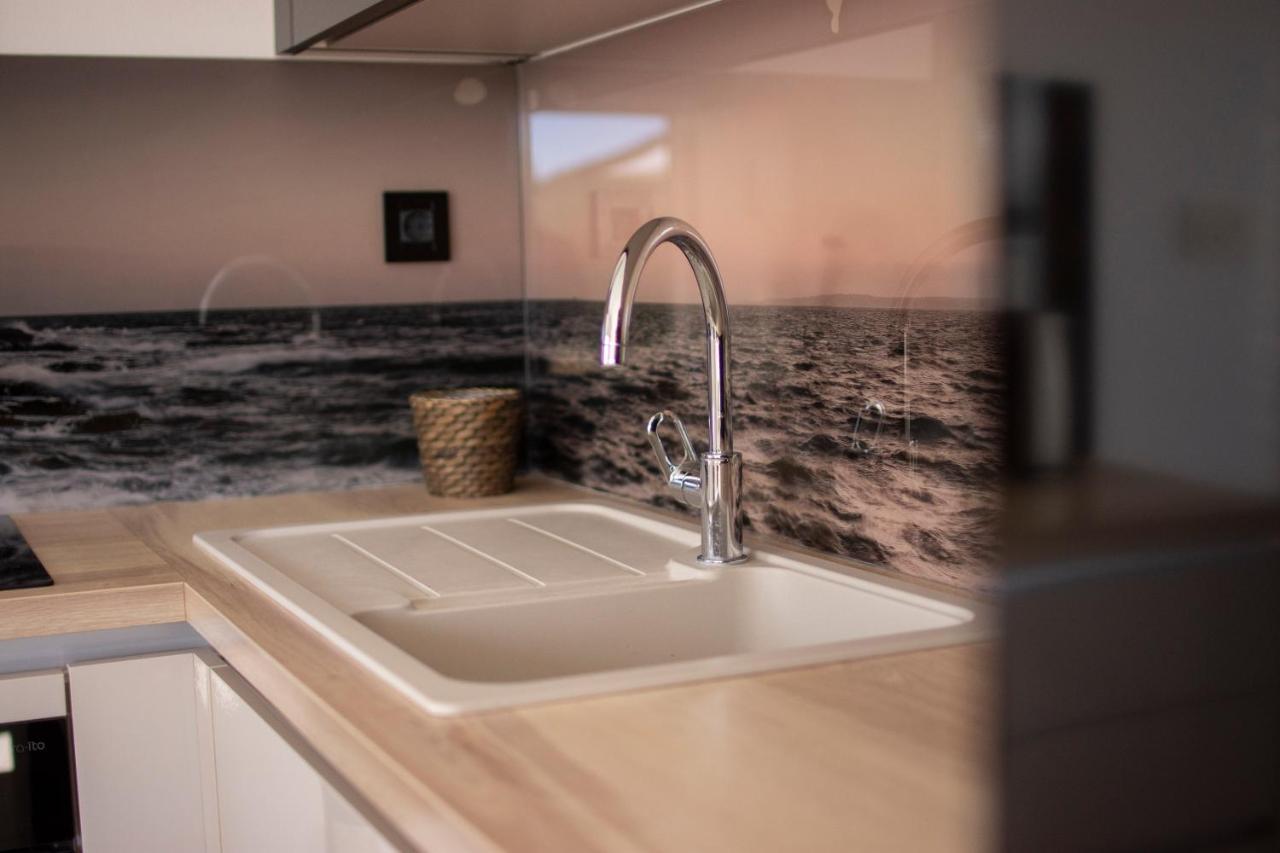 Holiday House By The Sea Vigo Zadar Bagian luar foto